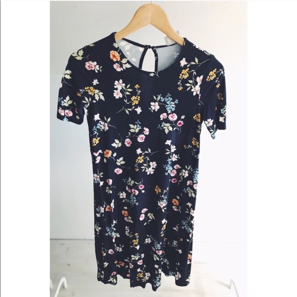 ASOS Maternity Dresses & Skirts - ASOS Maternity Floral Dress